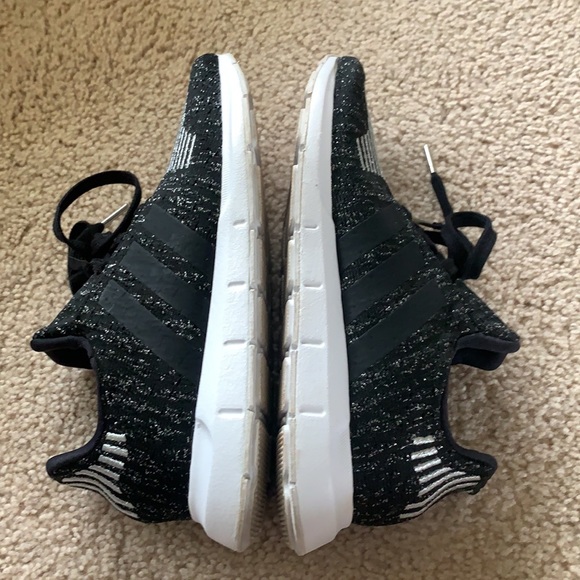 Adidas Athletic Running Shoes size 6 - Picture 9 of 11